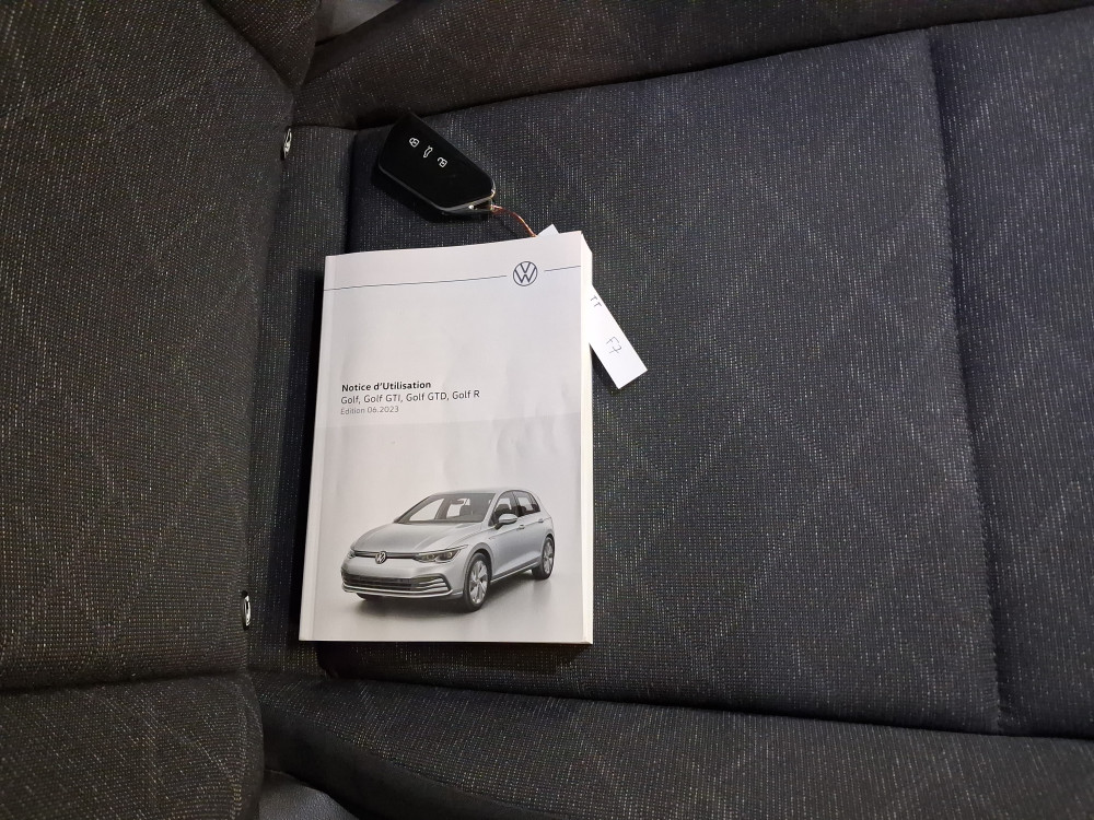 VOLKSWAGEN Golf VIII Berline (CD1)(12.2019->)